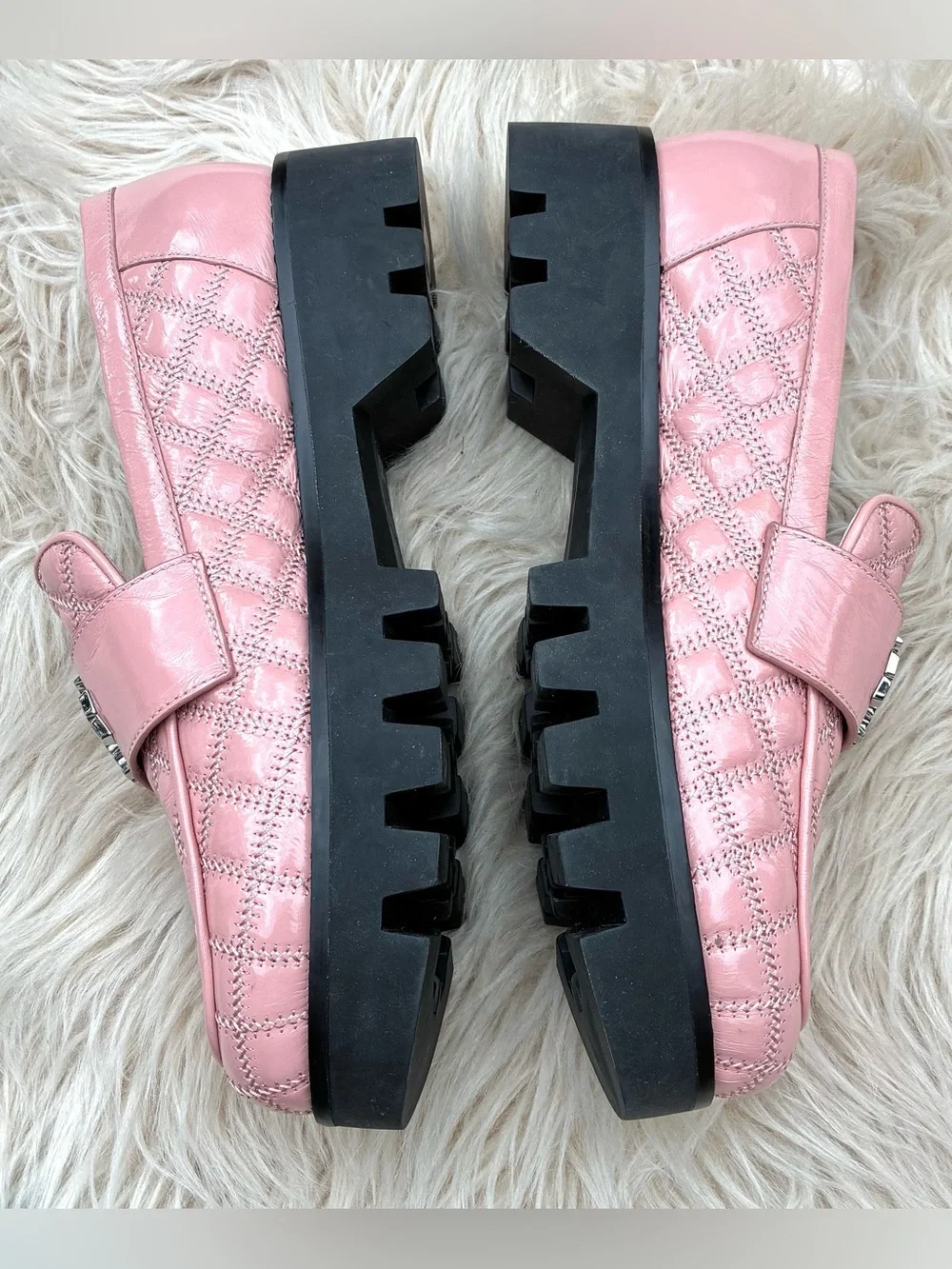 Tory Burch NWOT Women's Pink Mini Everly Chunky Leather Loafers Sz 10